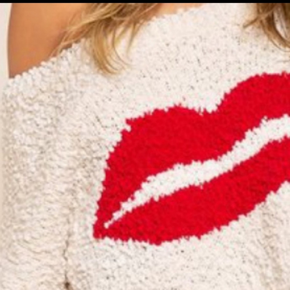 Kiss Me Down Cream Popcorn Lips Sweater - Picture 2 of 4